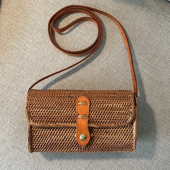 Bohemian Rattan Bag - Picture 7 of 11